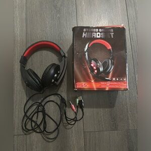Stereo gaming headset